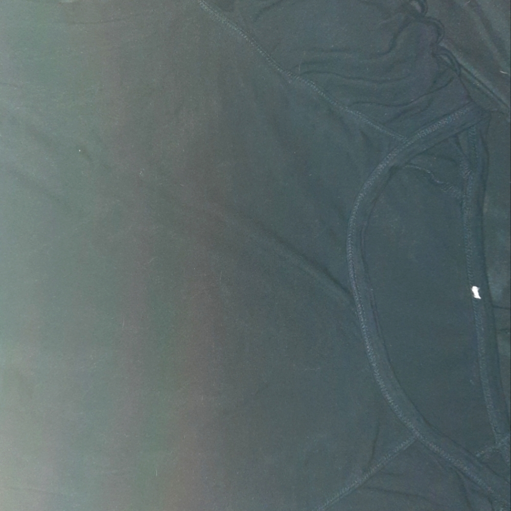 Cute black shirt with a open sleeve design